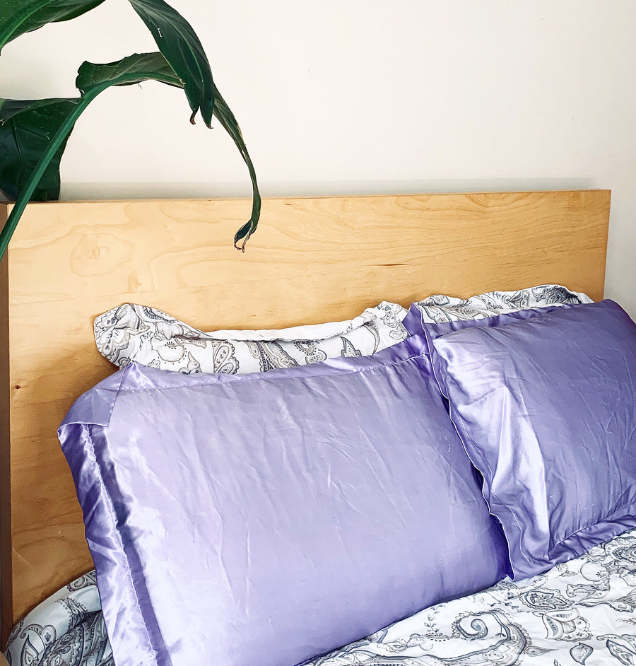 Beauty Strike Satin Pillowcase Set